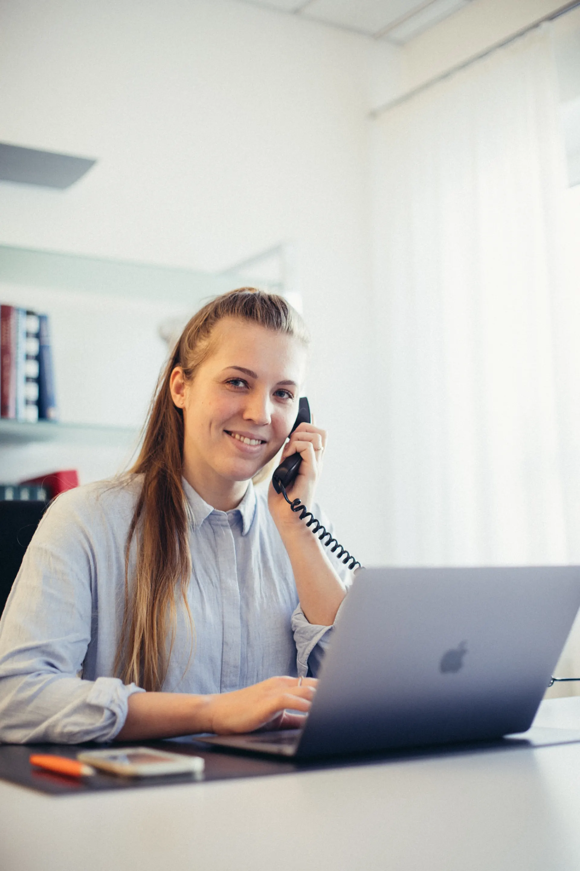 Weight Doctors® 360° coach on the phone