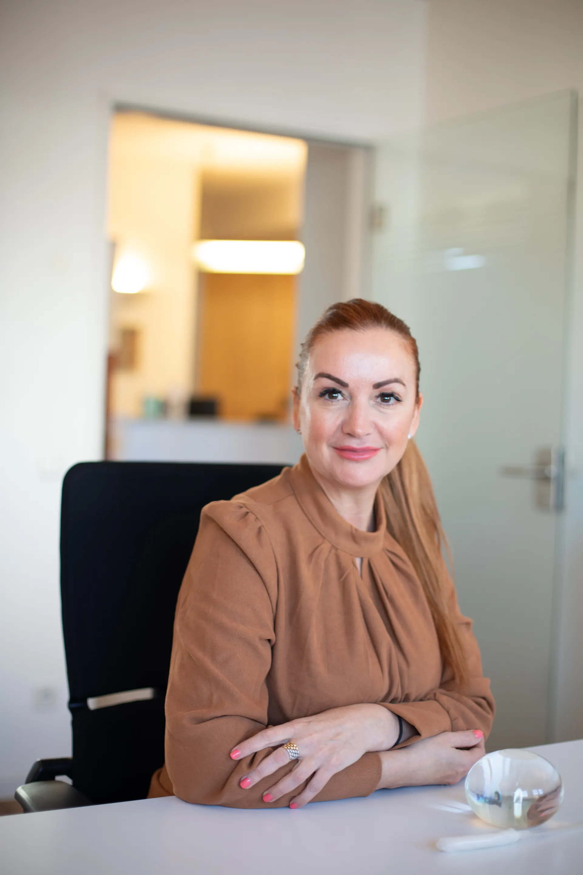 Weight Doctors® adviser at a desk